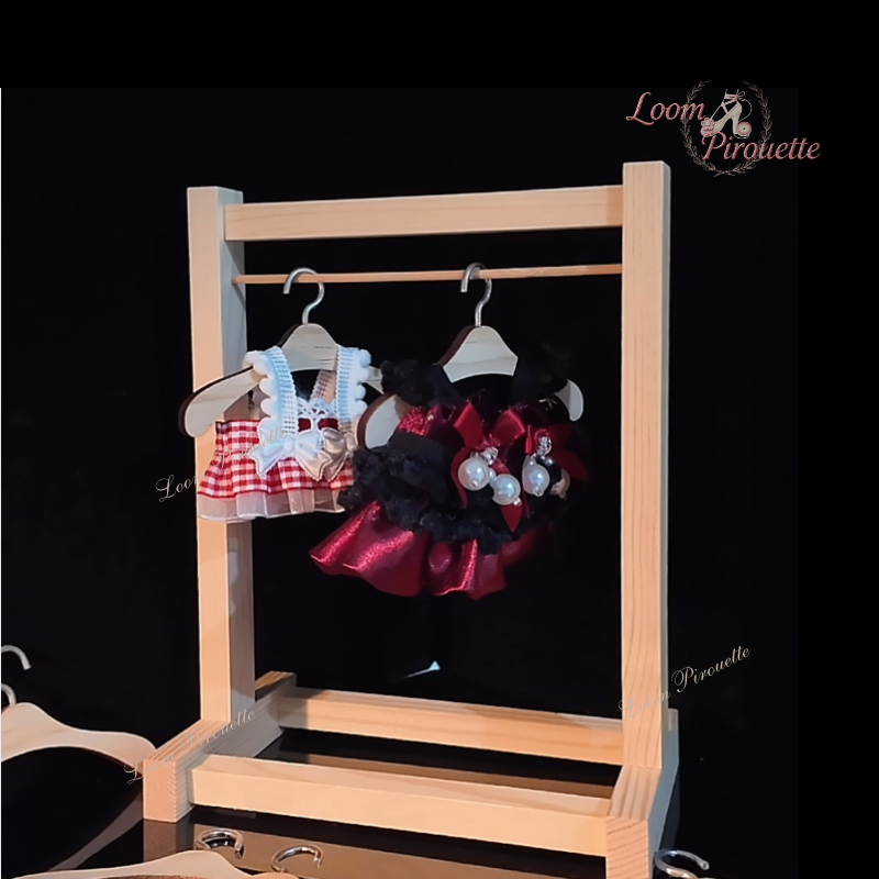 Wooden Mini Clothes Hangers for Storage